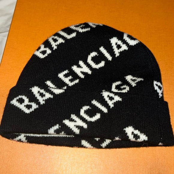 Balenciaga logo hat - Picture 1 of 2